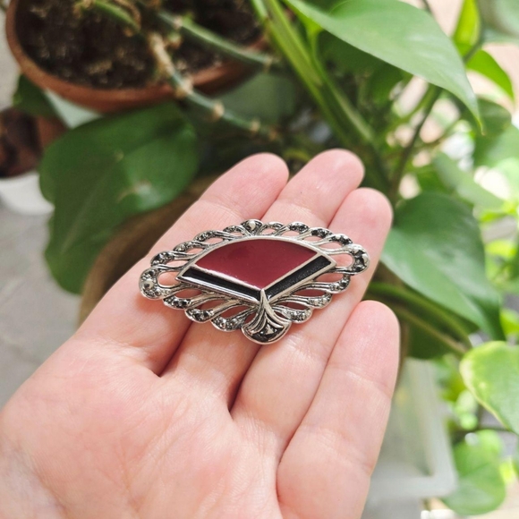 Art Deco Style Lapel Brooch Pin - Picture 3 of 5